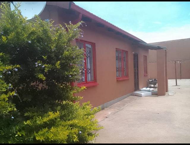 2 BEDROOM HOUSE FOR SALE IN GLEN RIDGE